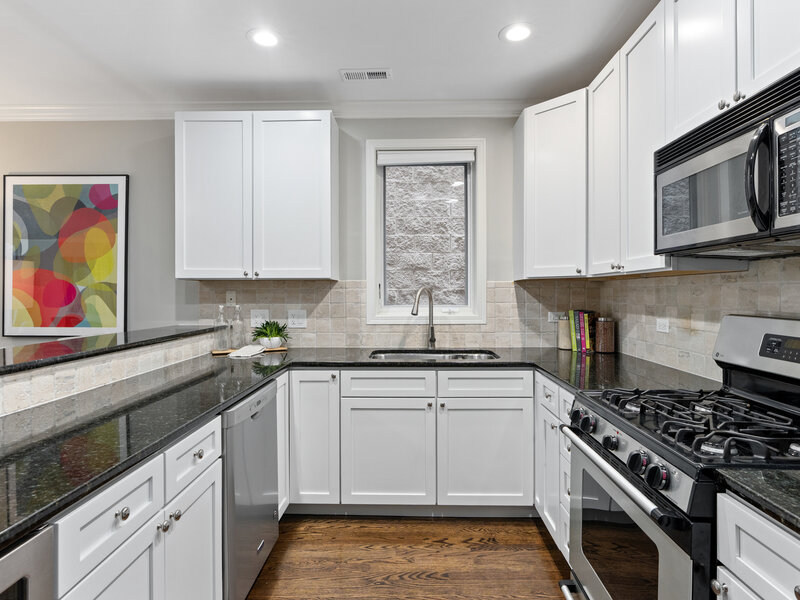 3534 N Fremont Street Chicago IL 60657
