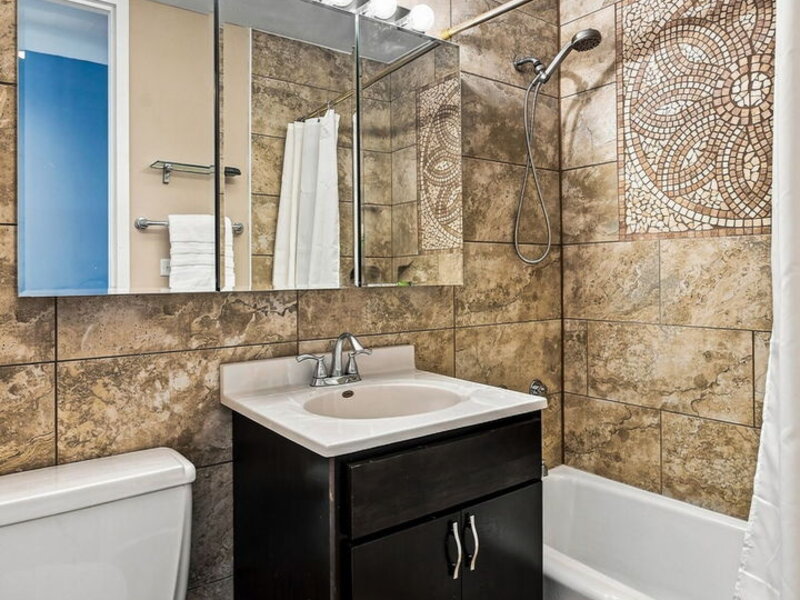 1700 E 56th Street Chicago IL 60637
