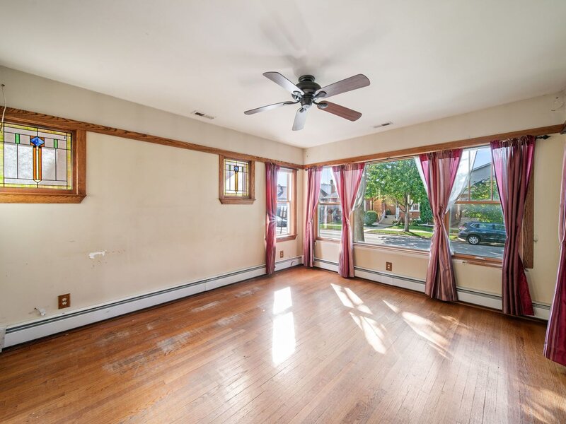 4345 N Marmora Avenue Chicago IL 60634