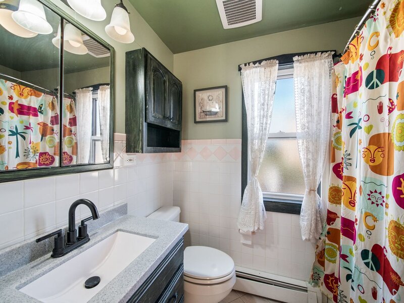 4345 N Marmora Avenue Chicago IL 60634