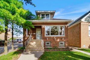 Photo of 4345 N Marmora Avenue Chicago IL 60634