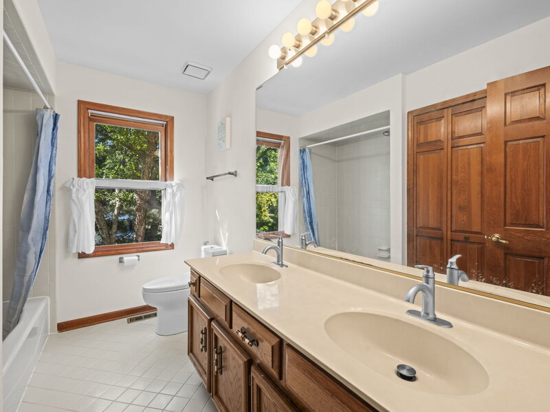 2205 Brown Court Naperville IL 60565