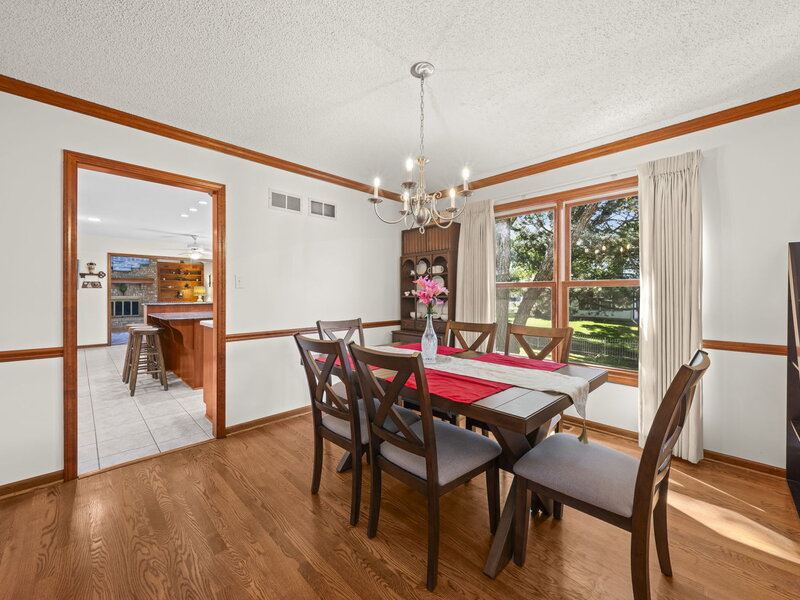 2205 Brown Court Naperville IL 60565
