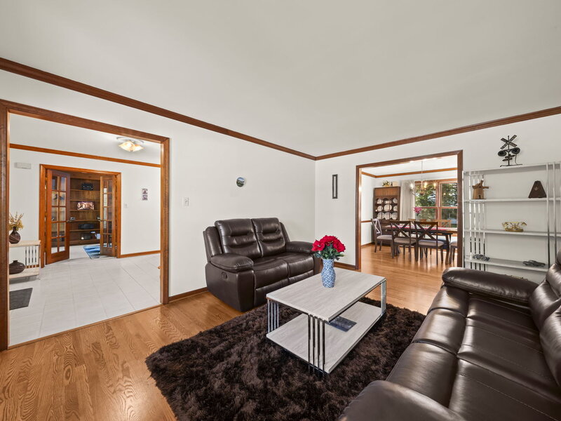 2205 Brown Court Naperville IL 60565