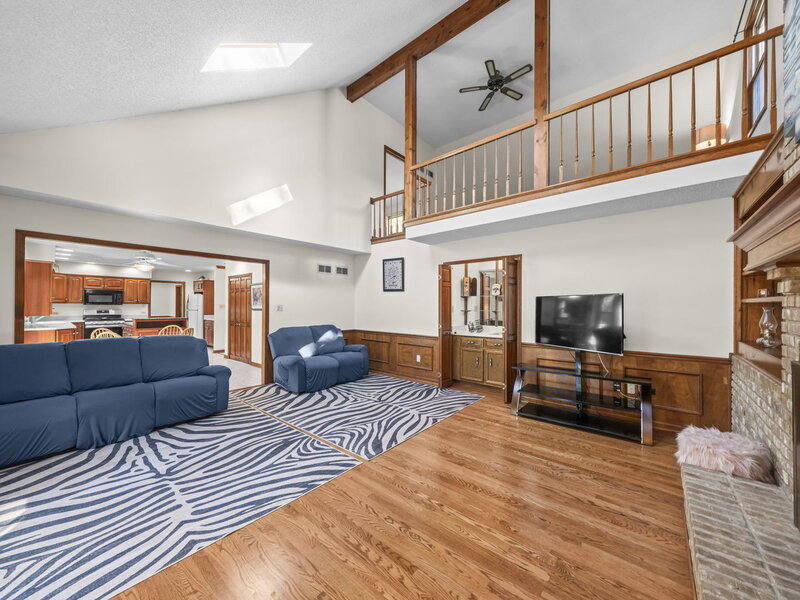 2205 Brown Court Naperville IL 60565