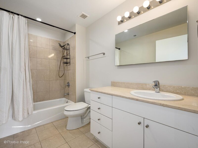 8 E Randolph Street Chicago IL 60601