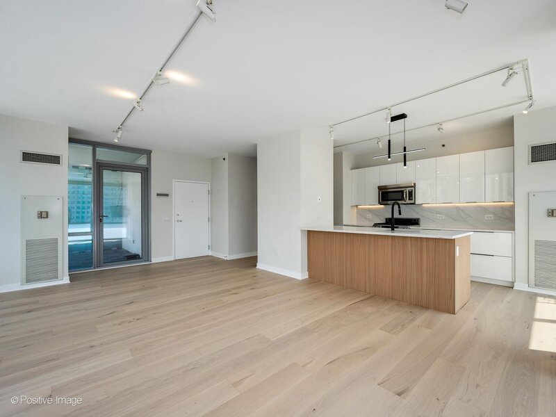 8 E Randolph Street Chicago IL 60601