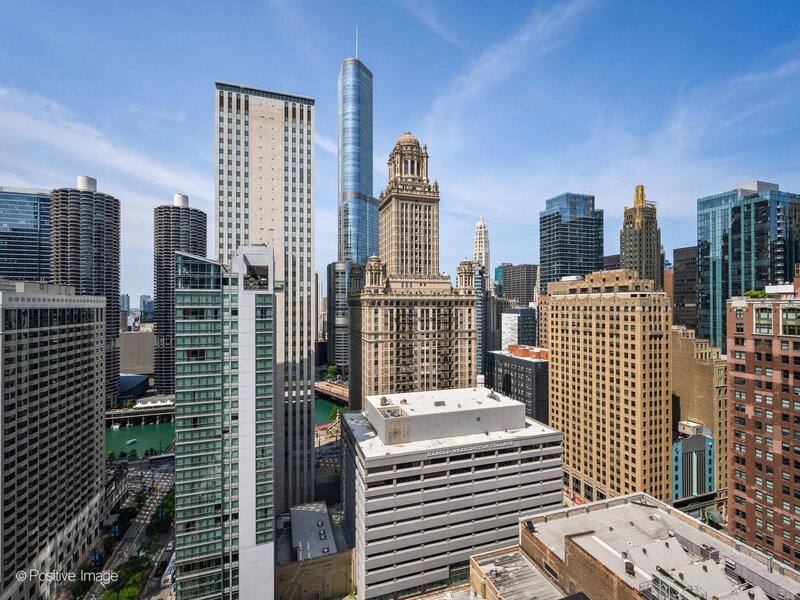 8 E Randolph Street Chicago IL 60601