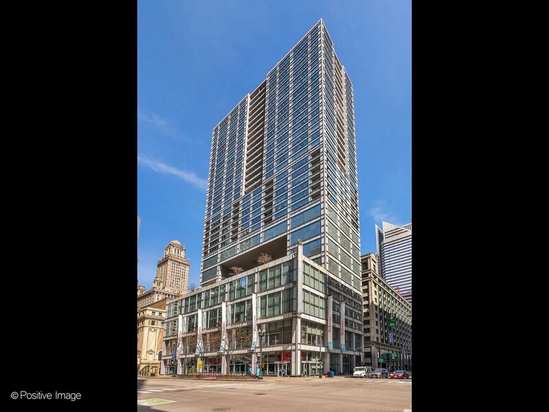 8 E Randolph Street Chicago IL 60601