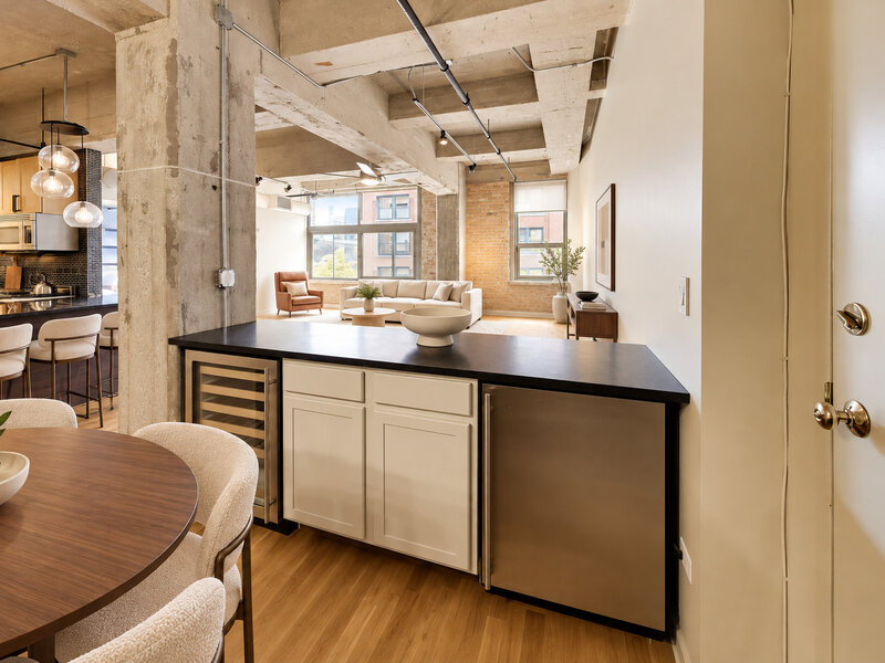 400 W Ontario Street Chicago IL 60654