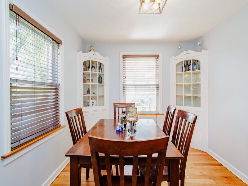 1697 Stockton Avenue Des Plaines IL 60018