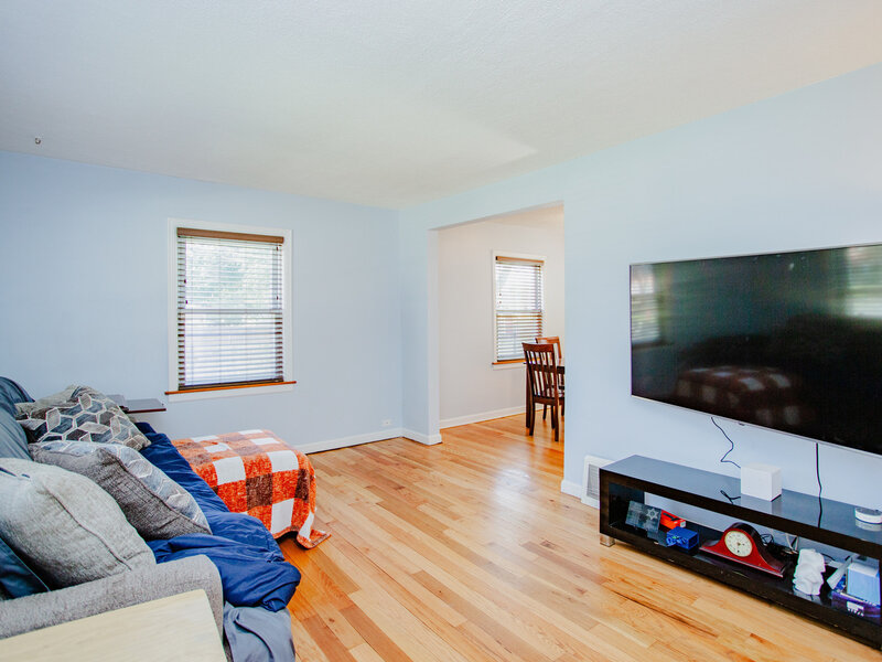 1697 Stockton Avenue Des Plaines IL 60018