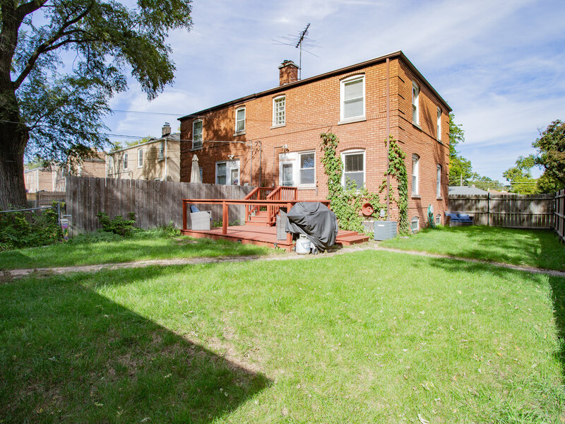 1697 Stockton Avenue Des Plaines IL 60018