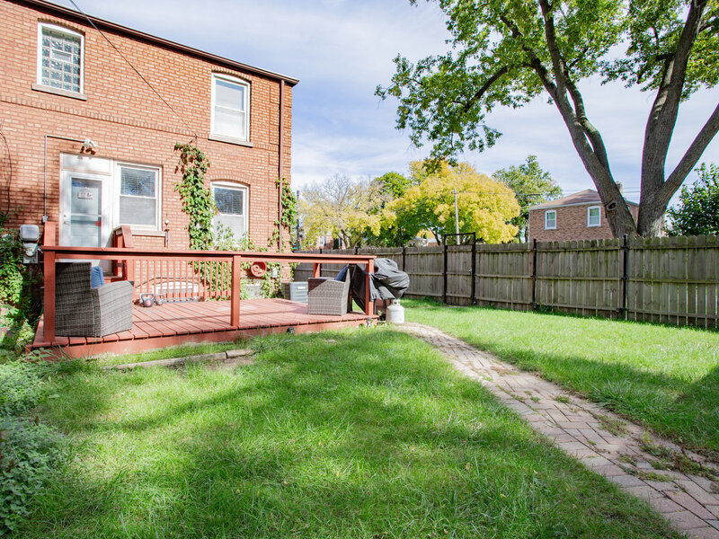 1697 Stockton Avenue Des Plaines IL 60018