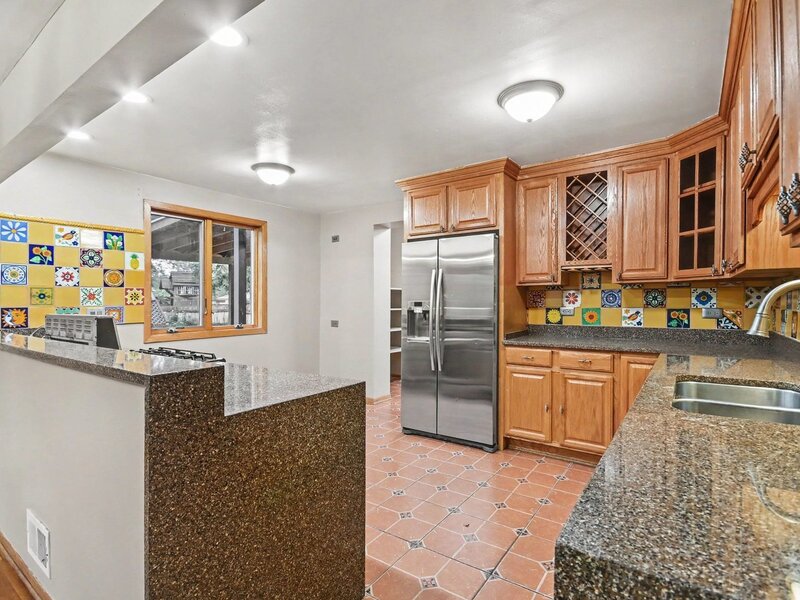 4260 W 82nd Place Chicago IL 60652