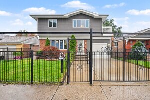 Photo of 4260 W 82nd Place Chicago IL 60652