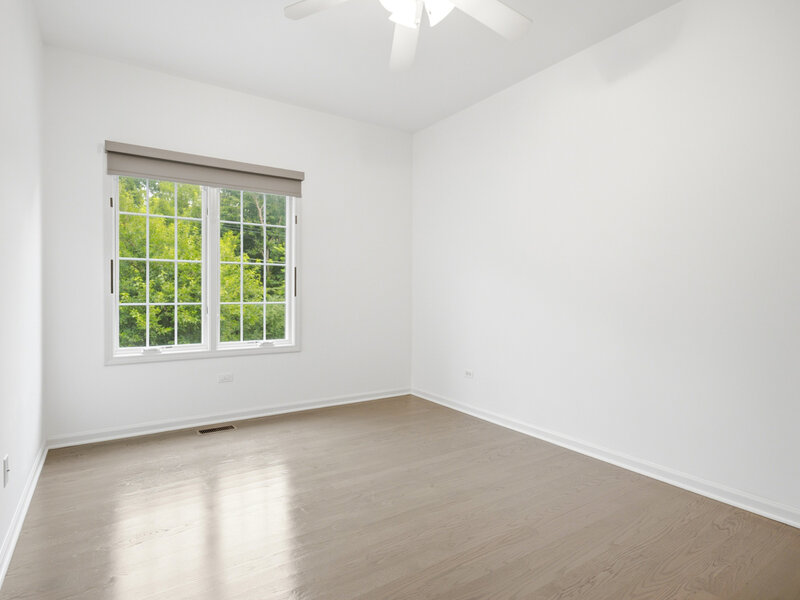 60 E Hattendorf Avenue Roselle IL 60172