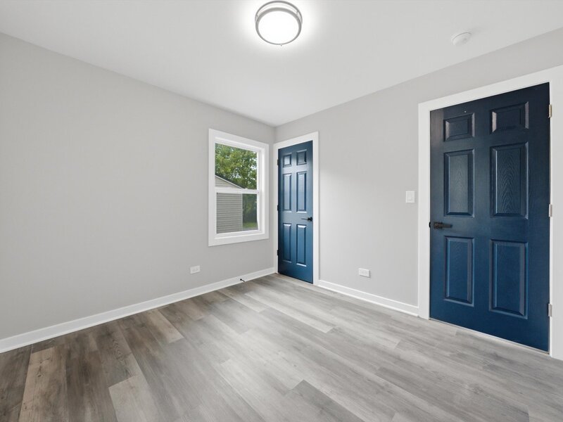 21727 Clyde Avenue Sauk Village IL 60411