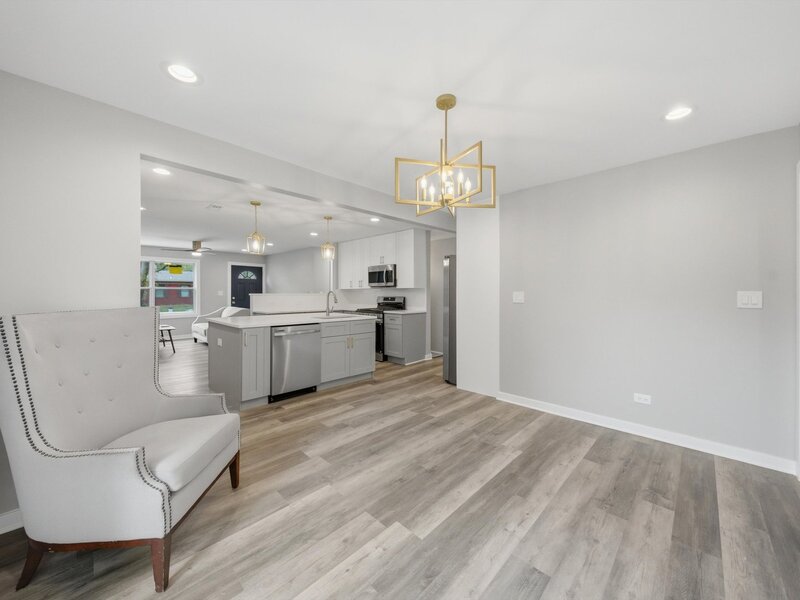 21727 Clyde Avenue Sauk Village IL 60411