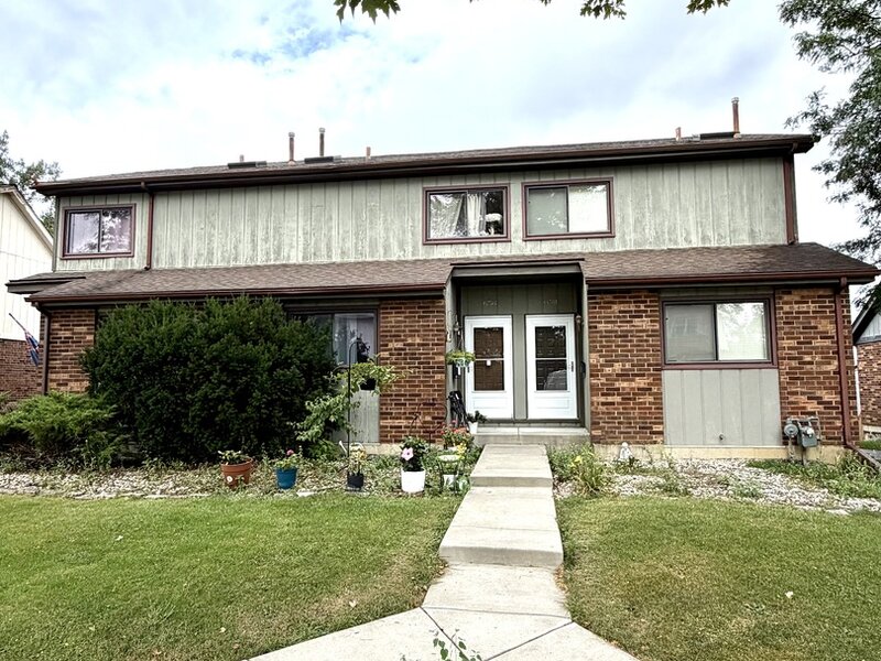 658 Rosner Drive Roselle IL 60172