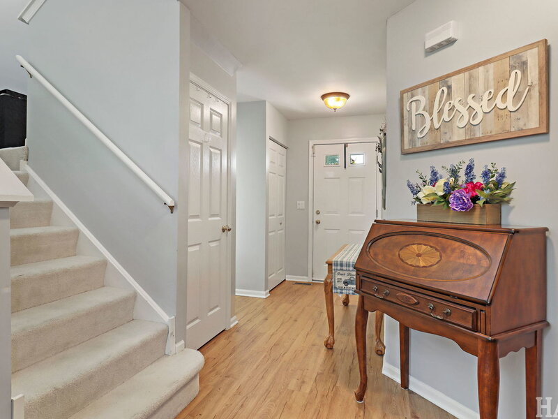 17158 W Cunningham Court Libertyville IL 60048