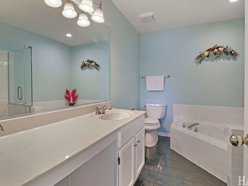 17158 W Cunningham Court Libertyville IL 60048