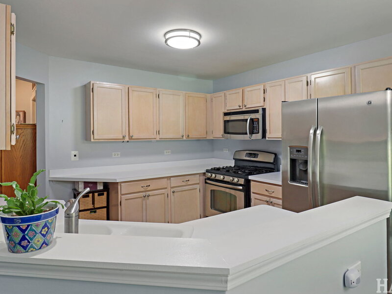17158 W Cunningham Court Libertyville IL 60048