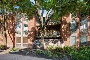 Photo of 2045 N Larrabee Street Chicago IL 60614 Unit 7102