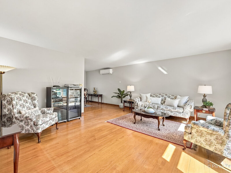 1512 190th Street Homewood IL 60430