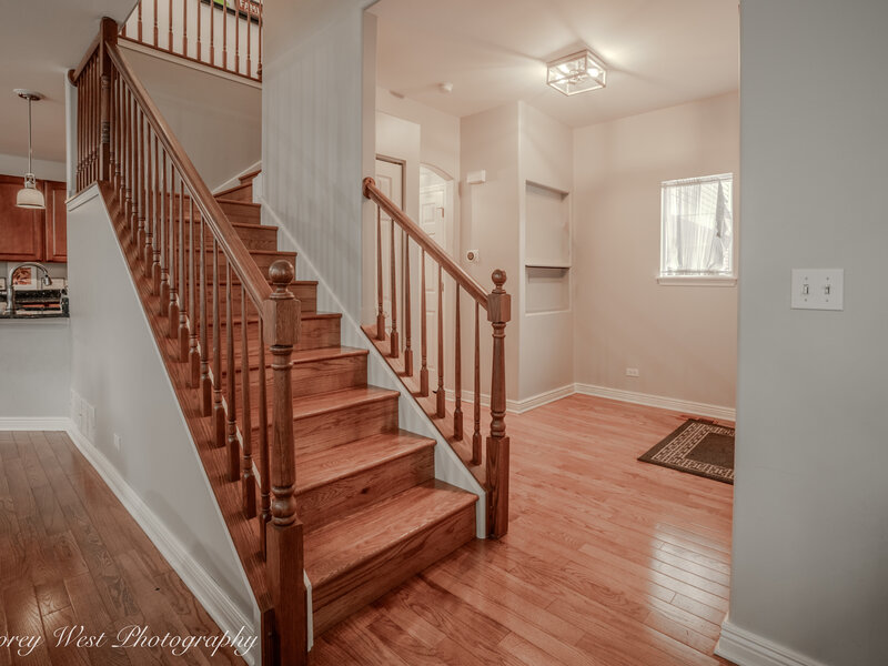 2615 Lorraine Circle Geneva IL 60134