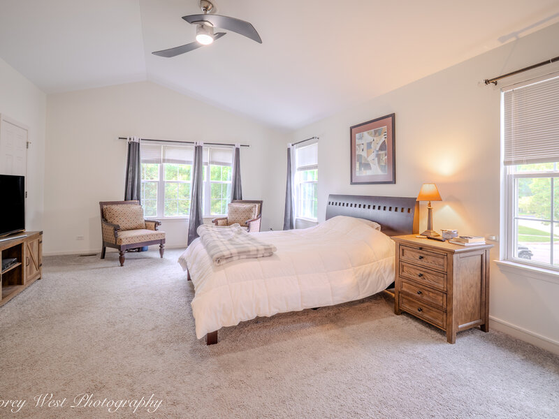 2615 Lorraine Circle Geneva IL 60134