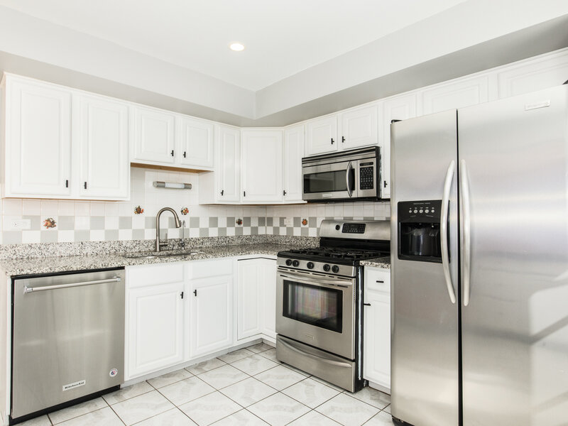 9135 Hollyberry Avenue Des Plaines IL 60016