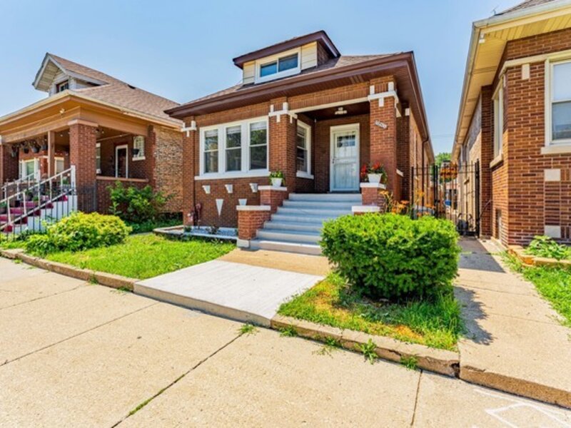 6106 S California Avenue Chicago IL 60629