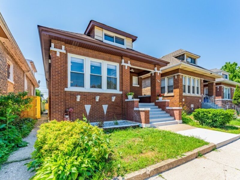 6106 S California Avenue Chicago IL 60629
