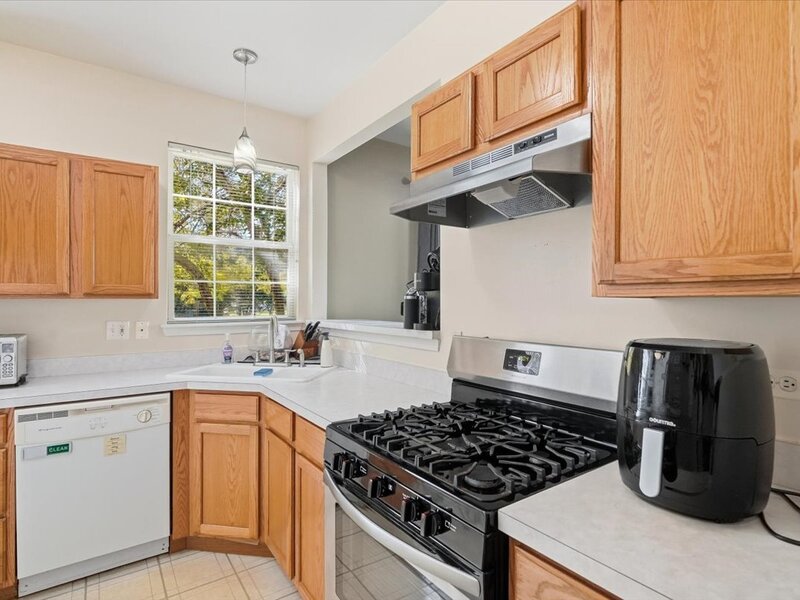 1404 Remington Court Grayslake IL 60030