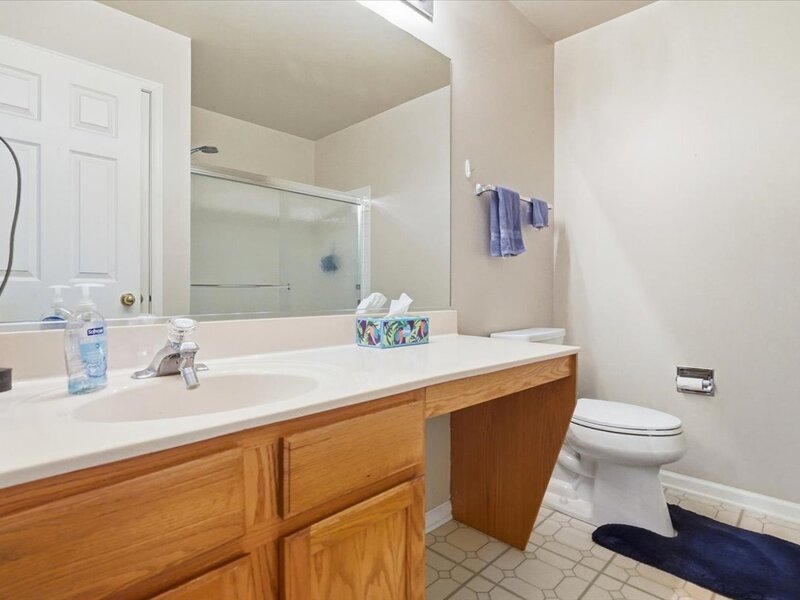 1404 Remington Court Grayslake IL 60030