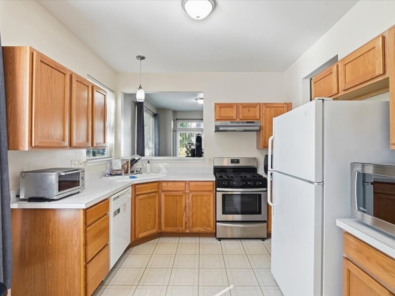 1404 Remington Court Grayslake IL 60030
