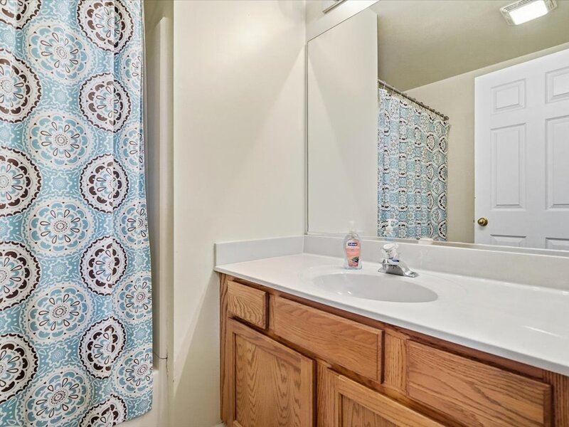 1404 Remington Court Grayslake IL 60030