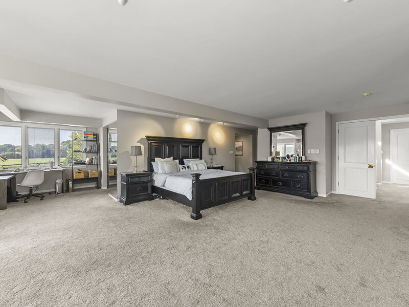 23 Hobson Road Naperville IL 60540