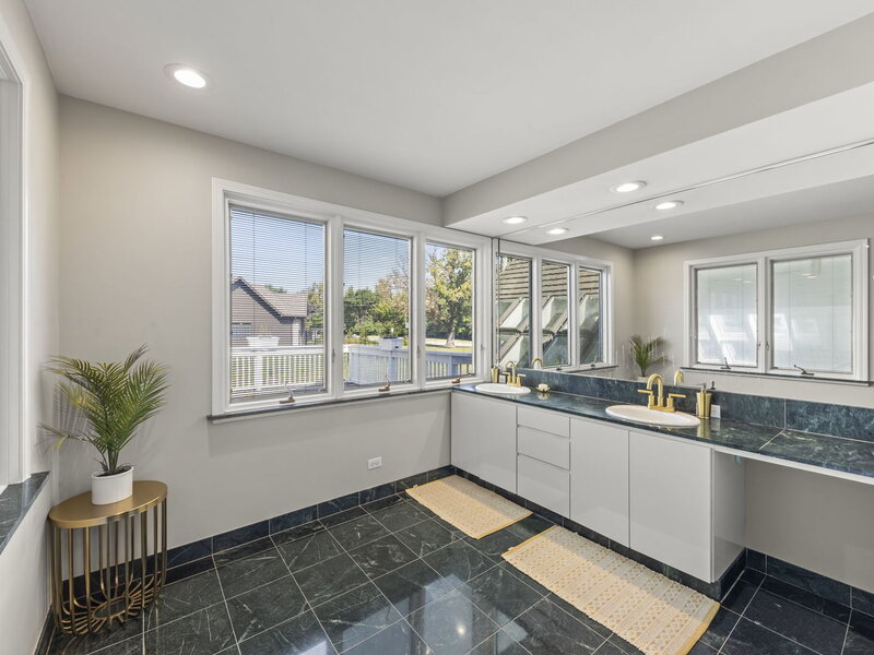 23 Hobson Road Naperville IL 60540
