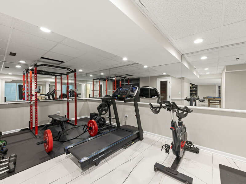 23 Hobson Road Naperville IL 60540