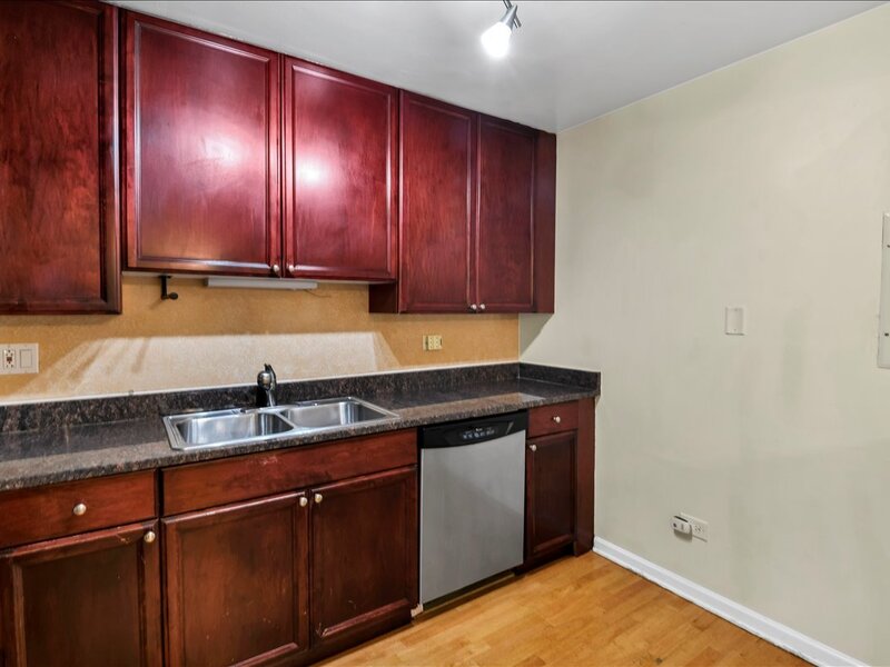 514 E Spruce Drive Palatine IL 60074