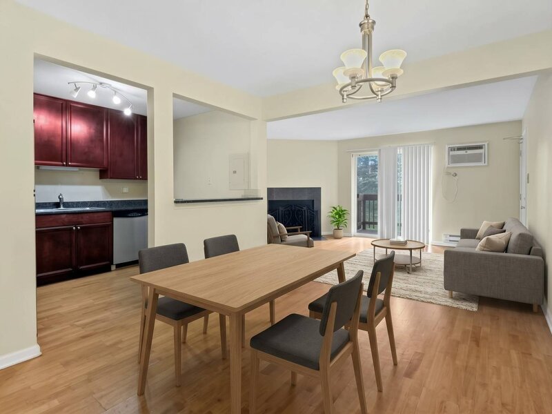 514 E Spruce Drive Palatine IL 60074