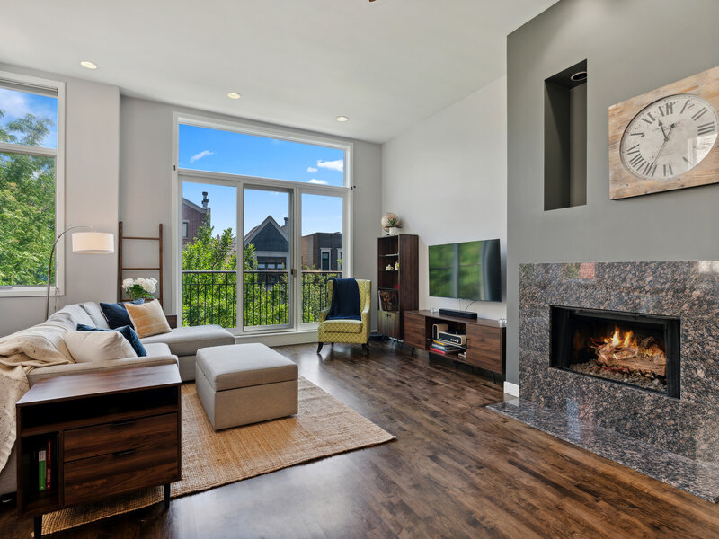 864 N Paulina Street Chicago IL 60622