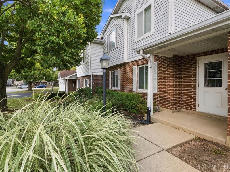 308 Primrose Court Aurora IL 60504