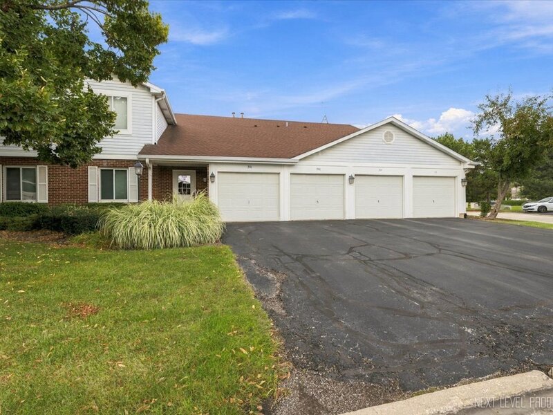 308 Primrose Court Aurora IL 60504