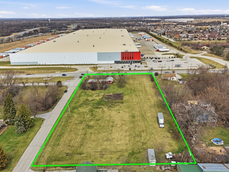 18301 Le Claire Avenue Country Club Hills IL 60478