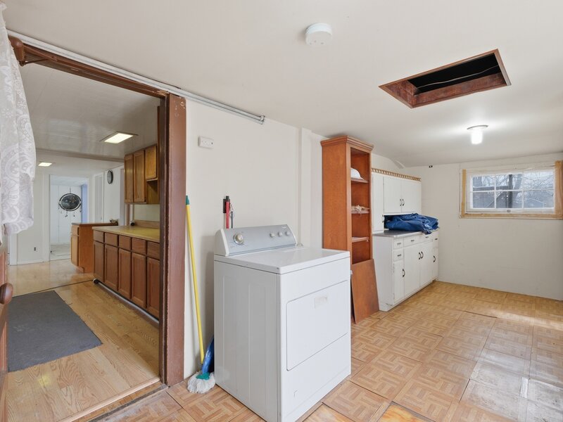 18301 Le Claire Avenue Country Club Hills IL 60478