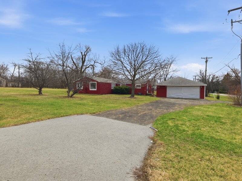 18301 Le Claire Avenue Country Club Hills IL 60478