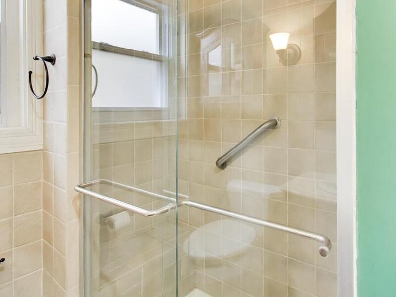 6744 N Oconto Avenue Chicago IL 60631